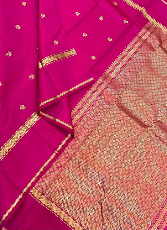Pure Kanjivarams | zero zari | tiny annam BUTTA X rettaipet borders |rani pink | Handwoven luxury x 4 ply master weave | NKV35