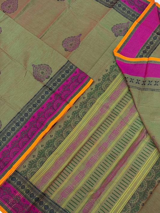 Kanchi soft cotton | block print x thread woven border | twotone green X pink