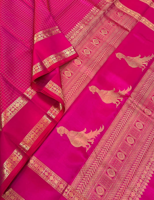 Pure Kanjivarams | Kalakshetra killi x pink color | Handwoven luxury x 4 ply | NKV45