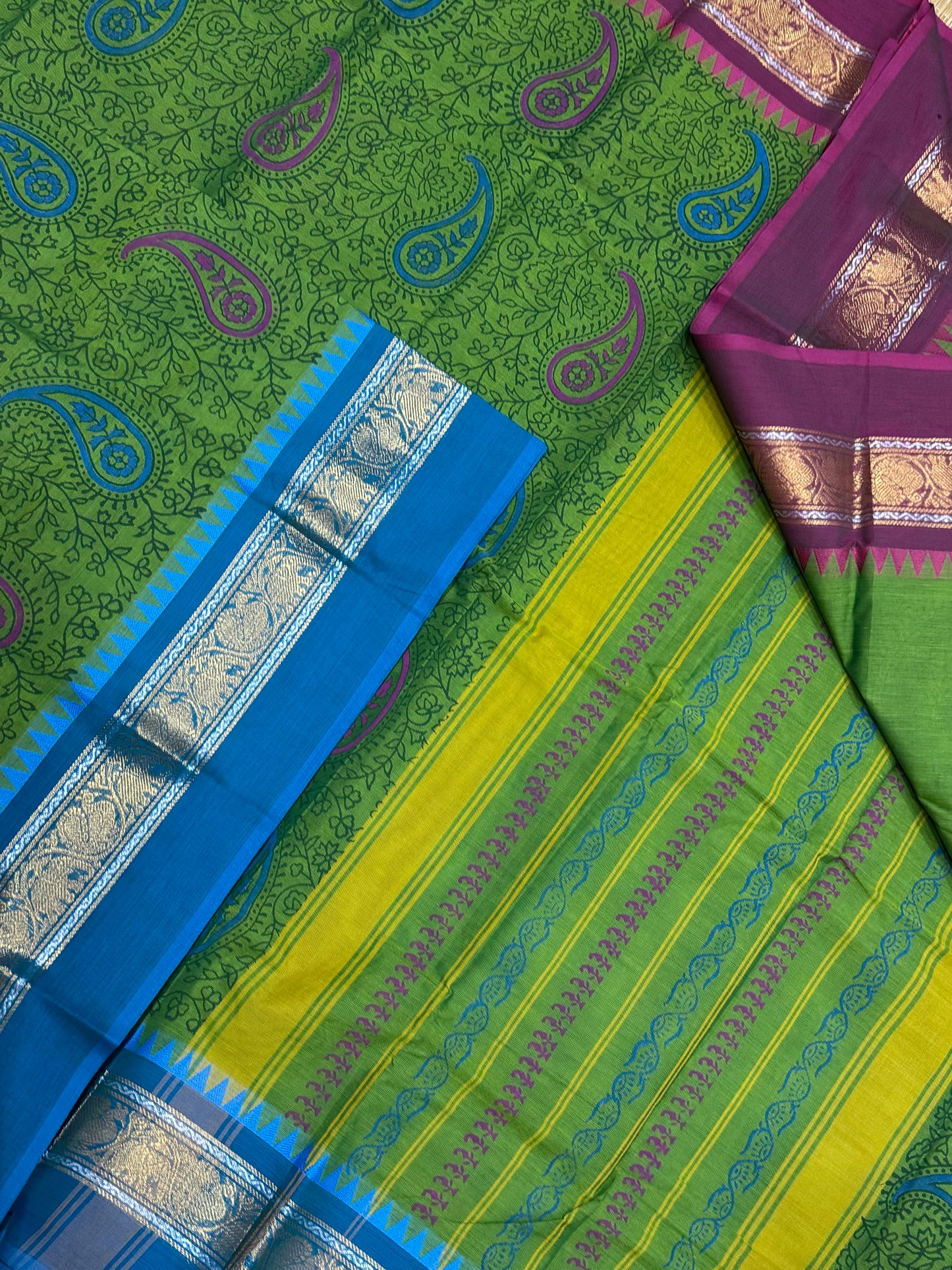 Kanchi soft cotton | green x ganga Jamuna | Zari border