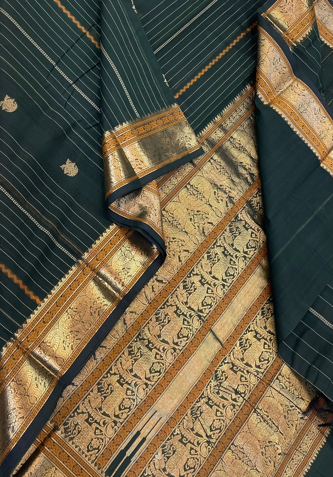 Pure Handloom Kanchi rich Cotton Saree | bottle green x gold  | zari woven  border x tiny eruthalapakahi motif x vertical veldhari