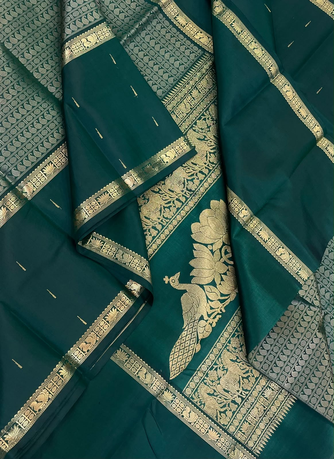 Traditional Kanchipuram Silk Sarees  | zero zari & minimal Zari | varisaipet Xmuppagam | geeen | Handwoven luxury x 4 ply master weave | NKV35