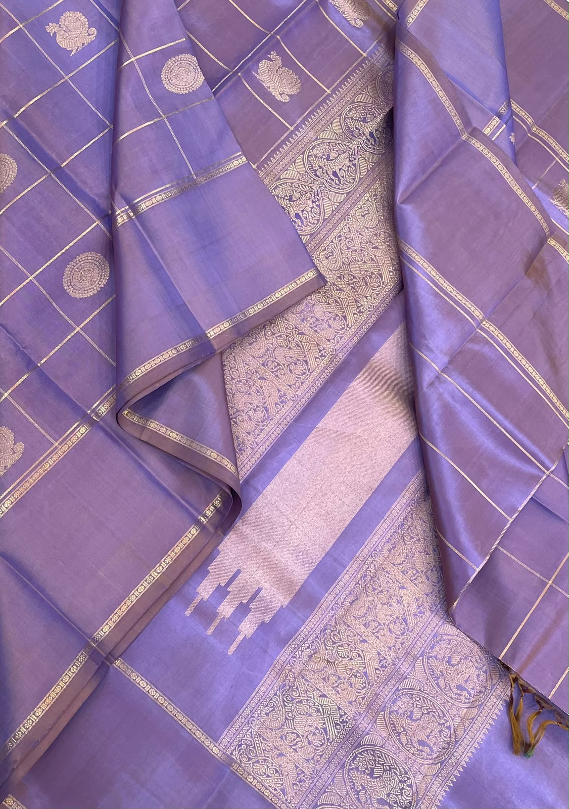 Kanchipuram Silk Saree Online | mayil chakram x pastel lavender 🪻 x gold | Handwoven luxury x 4 ply