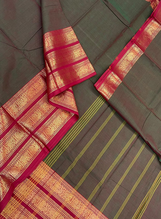 Kanchi soft cotton | two tone green x  red |  Zari triple border