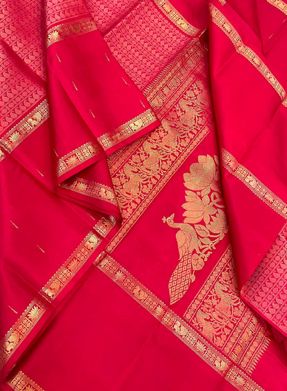 Pure Kanjivarams | zero zari & minimal Zari | varisaipet Xmuppagam | red | Handwoven luxury x 4 ply master weave | NKV35