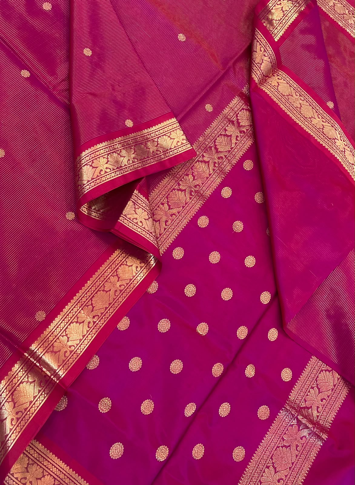 Kanchi Silk Cotton Sarees | silk cotton | VAIRAOOSI X tiny border |  hot pink | NKV37