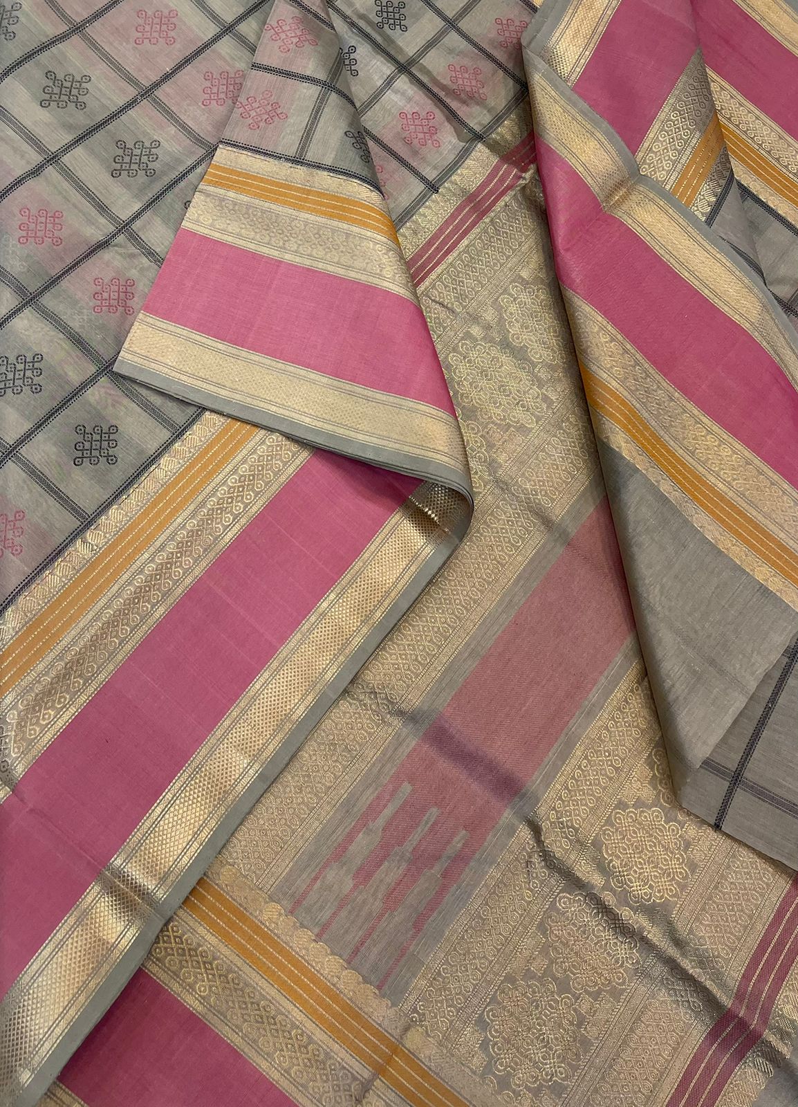 Kanchi Silk Cotton Sarees | 1000 butta  X rich zari pallu X zari border | shiny cream X pink