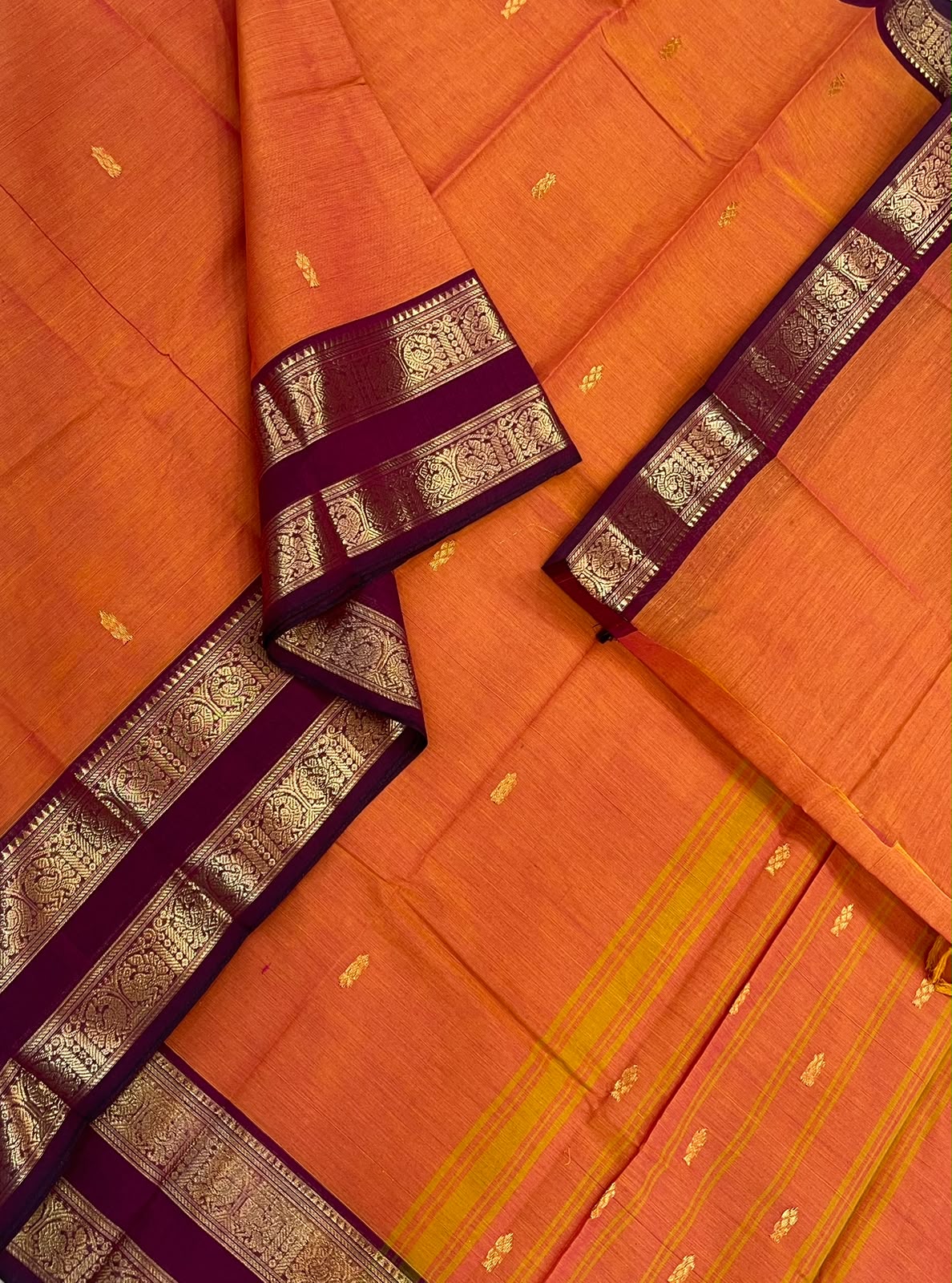 Kanchi soft cotton |orange 🧡 x burgundy  |  Zari rettaipet border