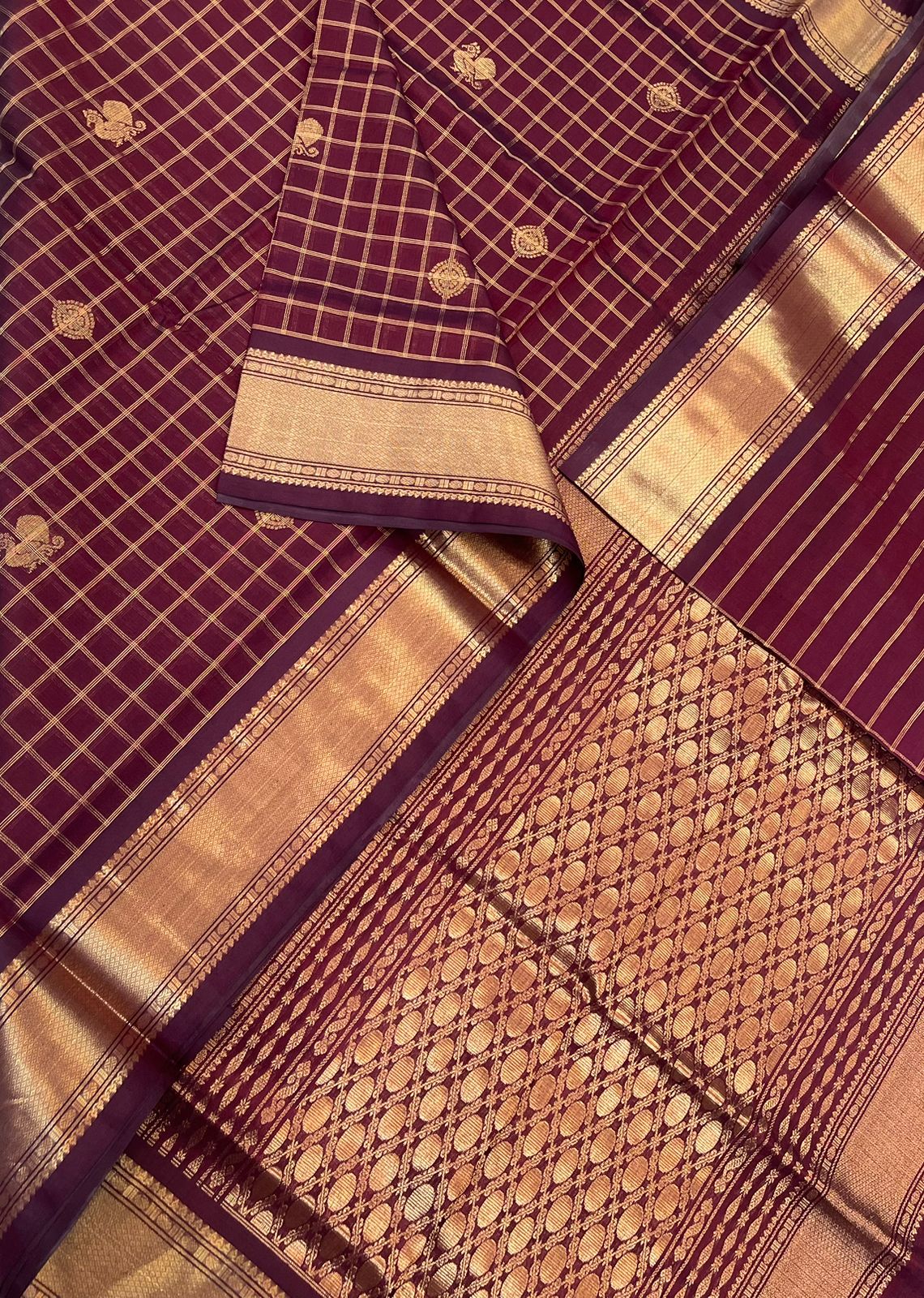 Kanchi Silk Cotton Sarees | luxury silk cotton | kattam X mayil chakram | aaraku X gold NKV37