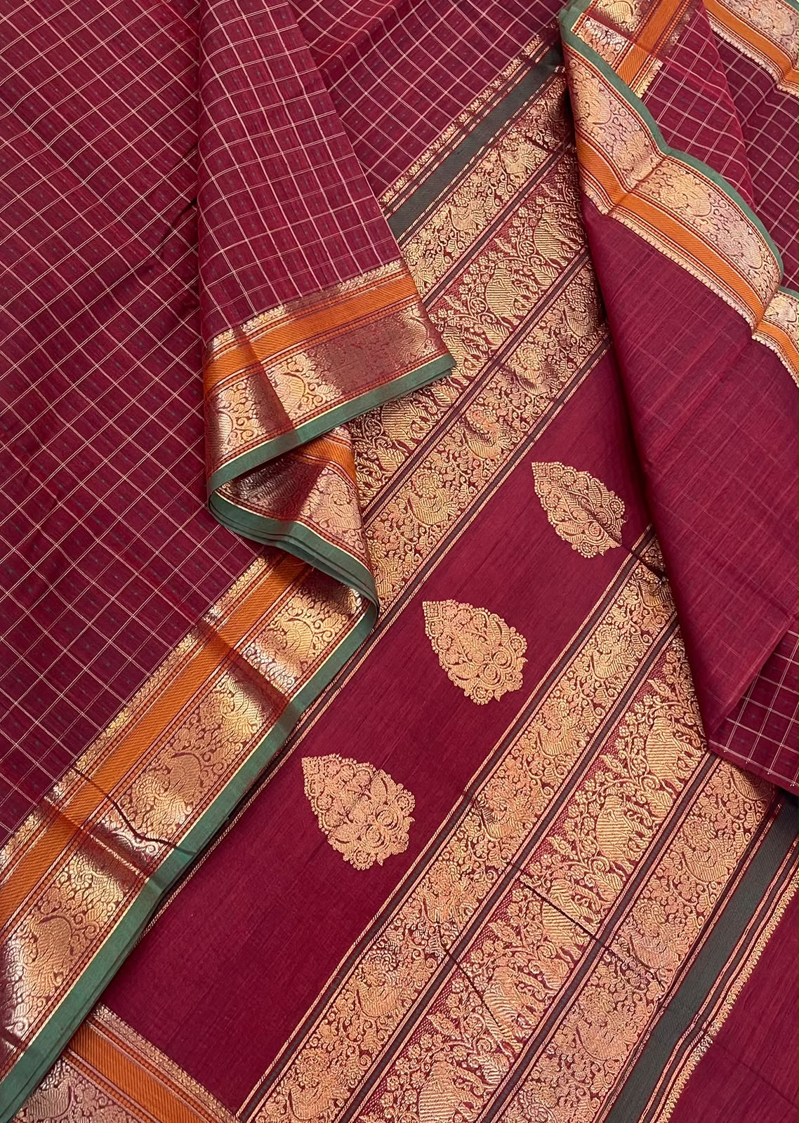 Pure Handloom Kanchi rich Cotton Saree | marron x gold  | zari woven  border x 1000 Mazhai thuli motif