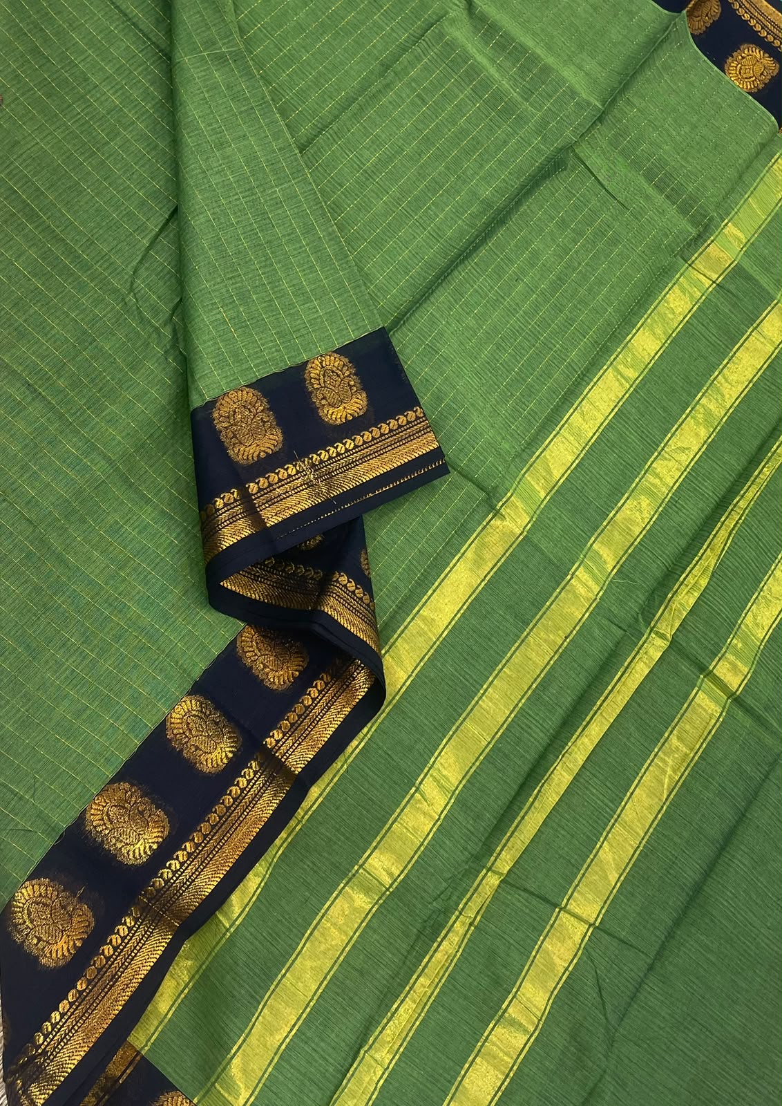 Kanchi soft cotton | green x black  | zari border