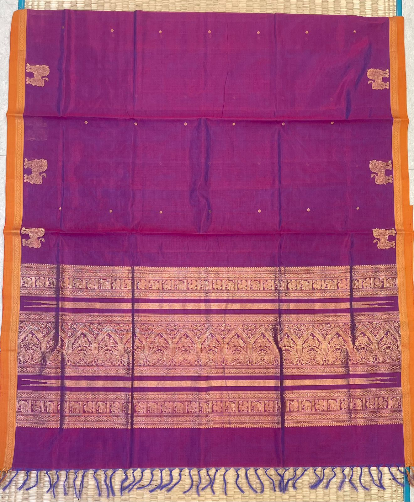 Kanchi Silk Cotton Sarees | tiny zari border X zari pallu | pastel majenta x manjal