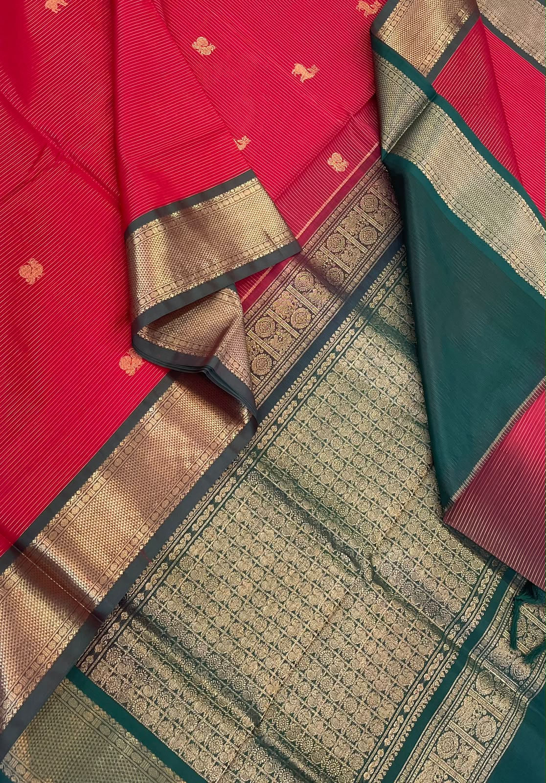 Kanchi Silk Cotton Sarees | silk cotton | VAIRAOOSI X rich border |  red X green| NKV37