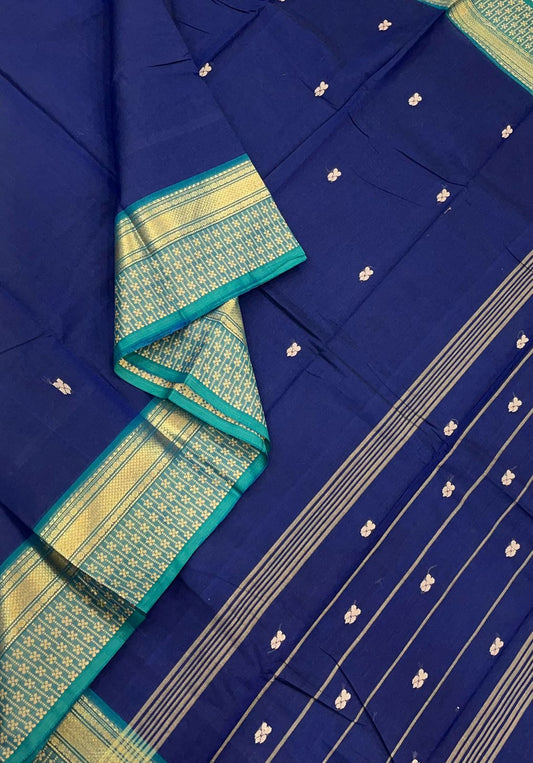 Kanchi soft cotton | butta x zari  border |  blue x cyan green
