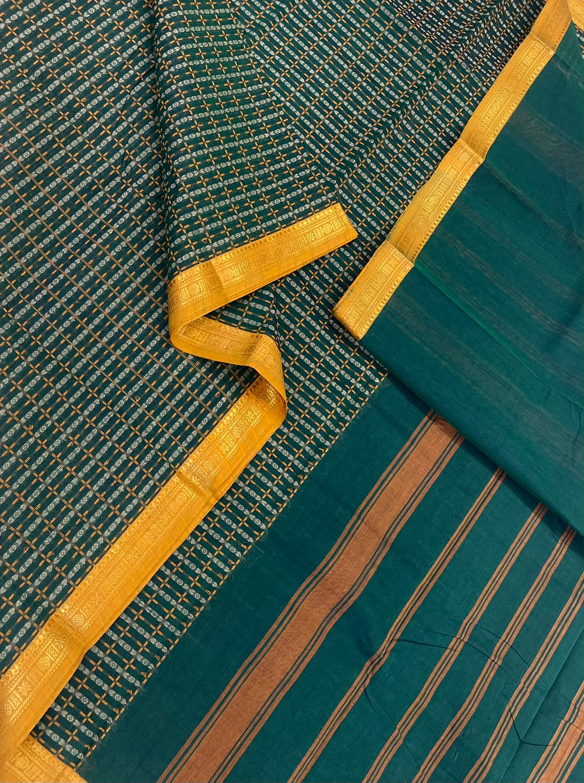 Kanchi soft cotton | dark green x yellow | tiny Zari border