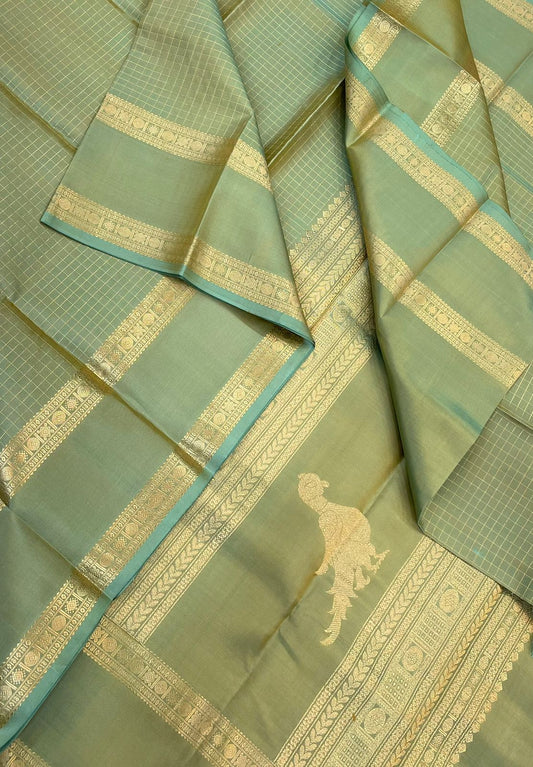 Pure Kanjivarams | twotone pastel green X gold | muthukattam X rettaipet x master weave killi pallu